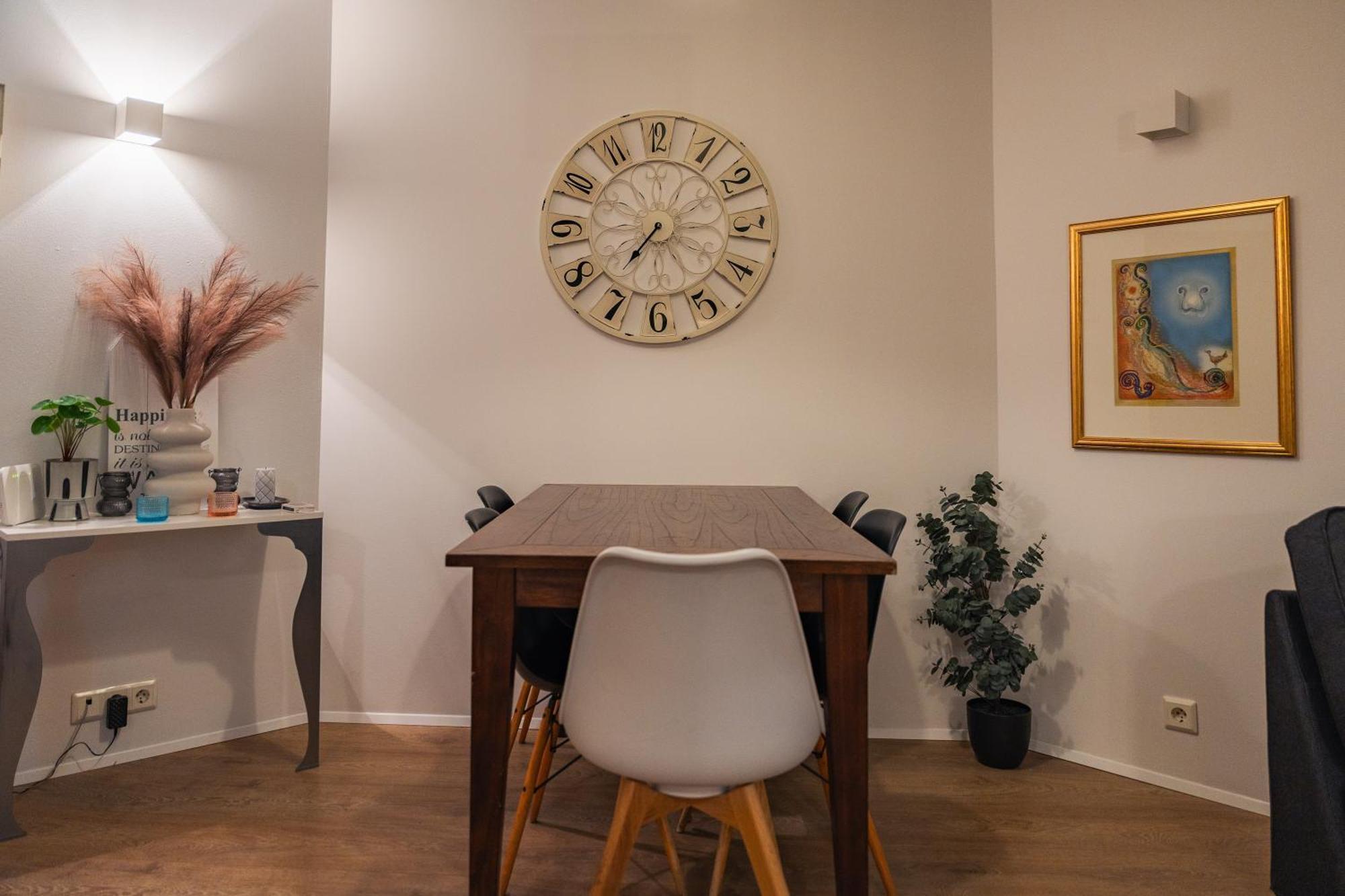 Hafnarstraeti 100, Downtown Apartment Akureyri Kültér fotó